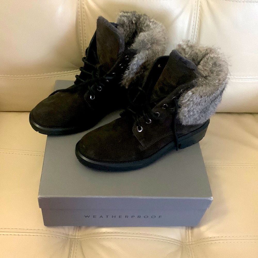 Aquatalia Weatherproof Shearling  Lined Boots Made in Italy NIB Size 8